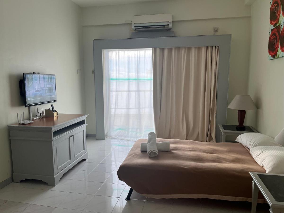Paradise By The Sea In Penang By Veron At Rainbow Paradise Tanjung Bungah  Exteriör bild