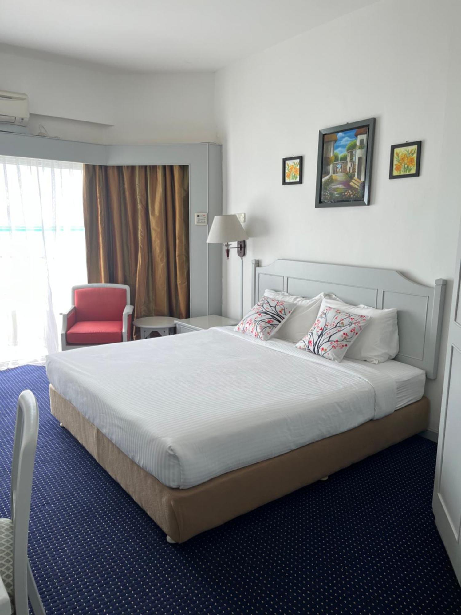 Paradise By The Sea In Penang By Veron At Rainbow Paradise Tanjung Bungah  Exteriör bild