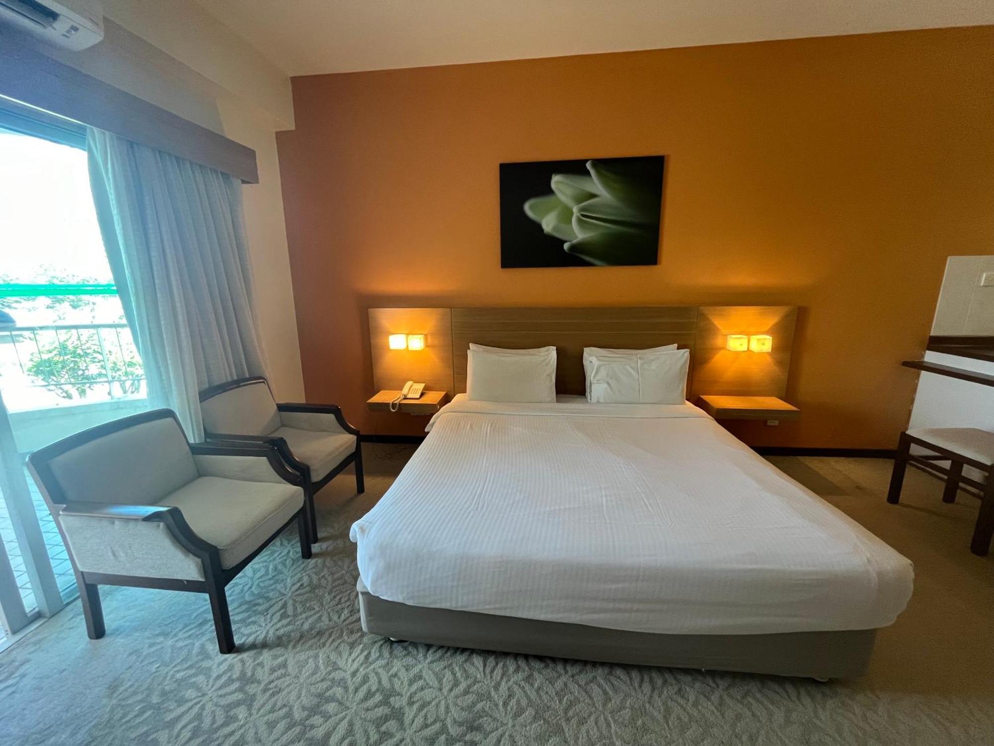 Paradise By The Sea In Penang By Veron At Rainbow Paradise Tanjung Bungah  Exteriör bild